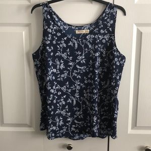Faded glory XXL navy and white floral blouse